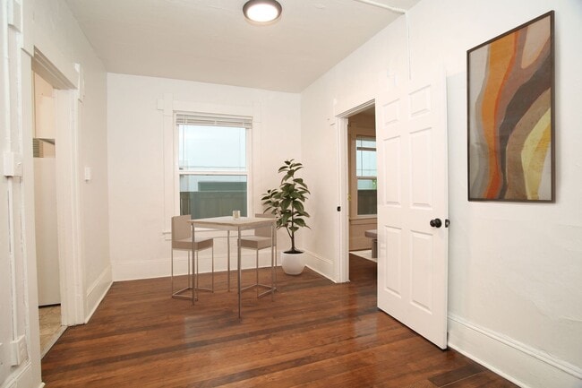 Interior Photo - Towne Apartments