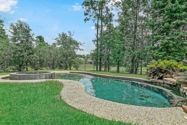 Building Photo - 26 S Swanwick Pl