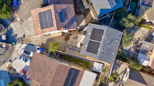 Building Photo - 7248 Canyon Hill Way