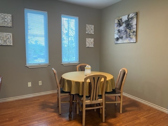 Building Photo - 504 W Moore St