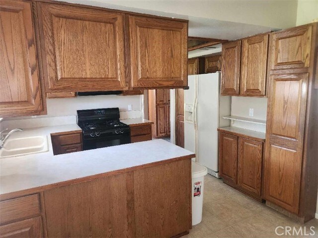 Building Photo - 11171 Midway Dr
