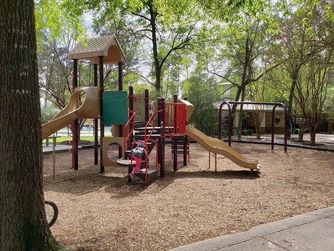 Building Photo - 126 W Russet Grove Cir