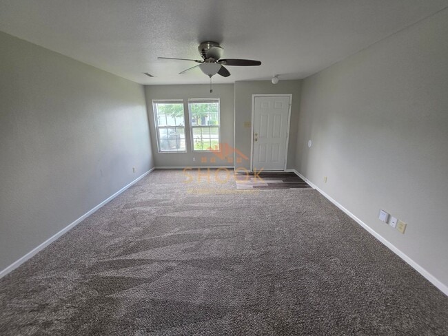 Building Photo - 3BR/2BA HOME IN LAFAYETTE'S SOUTH SIDE