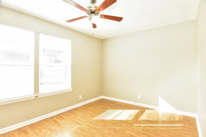 Building Photo - 108 Cedarmont Cir