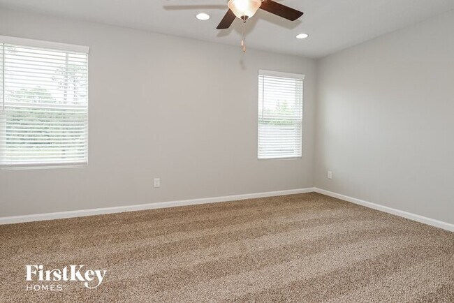 Building Photo - 10199 Mc Laurin Rd