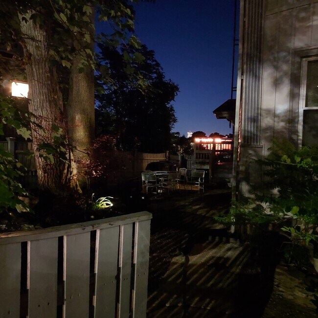 Private Patio w/ Views - 388 Arborway