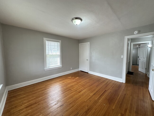 Building Photo - 2903 Knight Ave