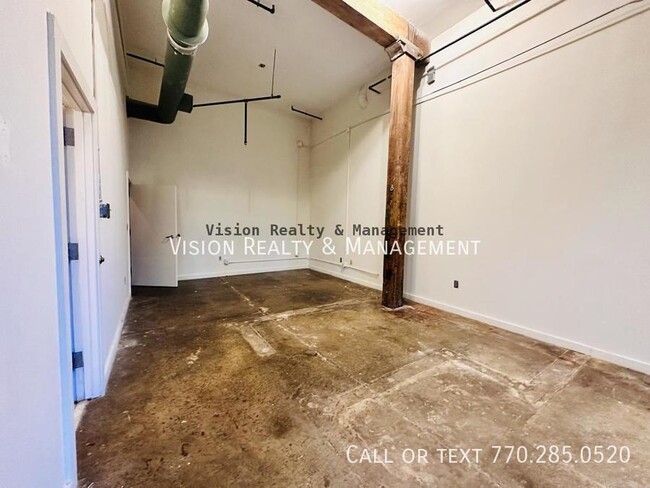 Building Photo - Historic King Plow Loft Studio - Ideal Liv...