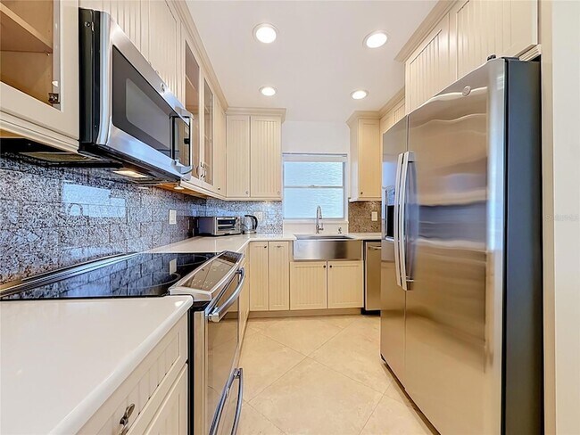 Building Photo - 4950 Gulf Blvd