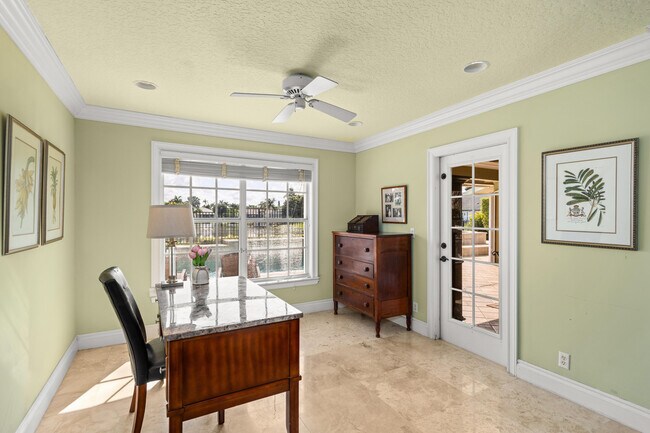 Building Photo - 2144 Henley Pl