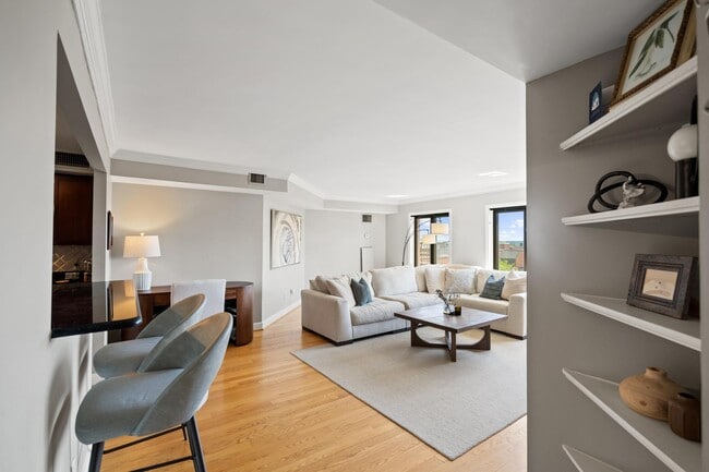 Building Photo - 1080 Wisconsin Ave NW