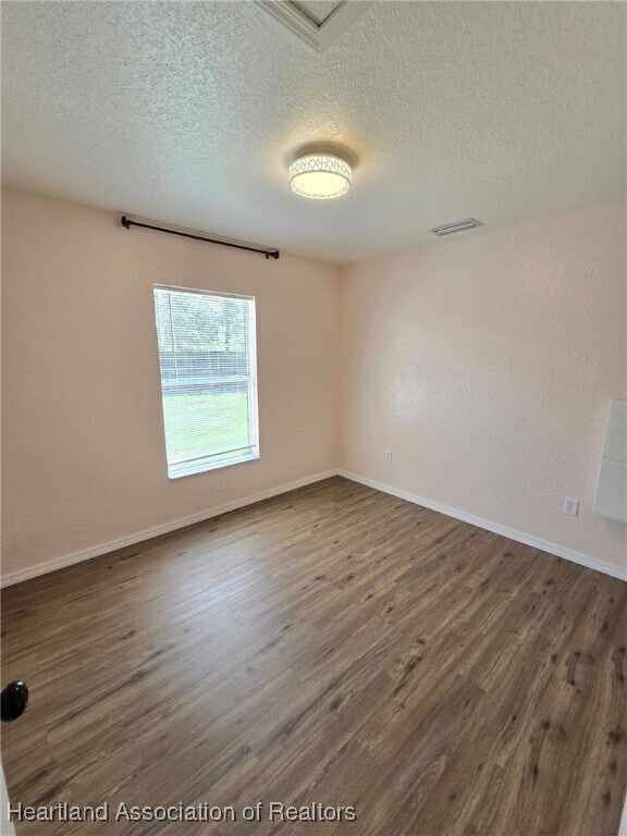 Building Photo - 2158 Hartman Rd