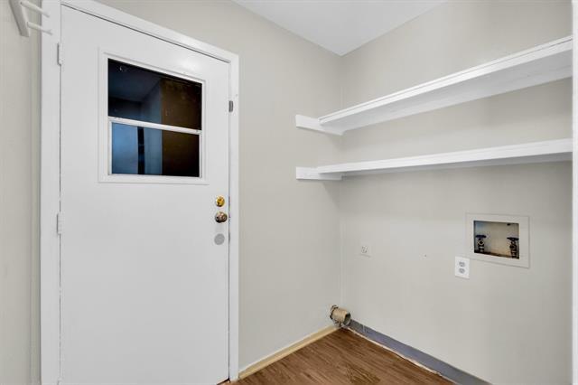 Building Photo - 1113 Holbrook Dr