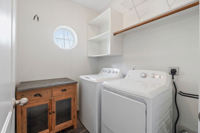 Building Photo - 19006 Piper Hill Ln