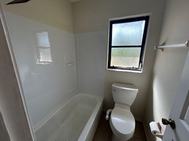 Building Photo - 17382 W Carnegie Cir