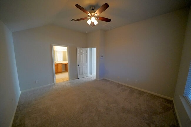 Building Photo - Gorgeous Single Story Home in Cibolo! Real...