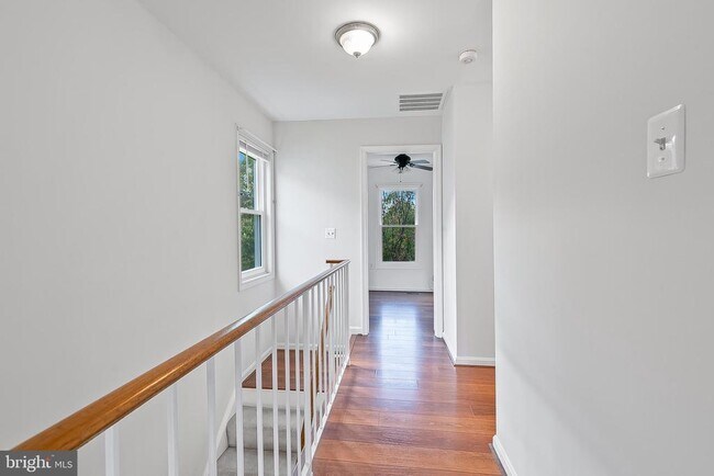 Building Photo - 7353 St Thomas Loop