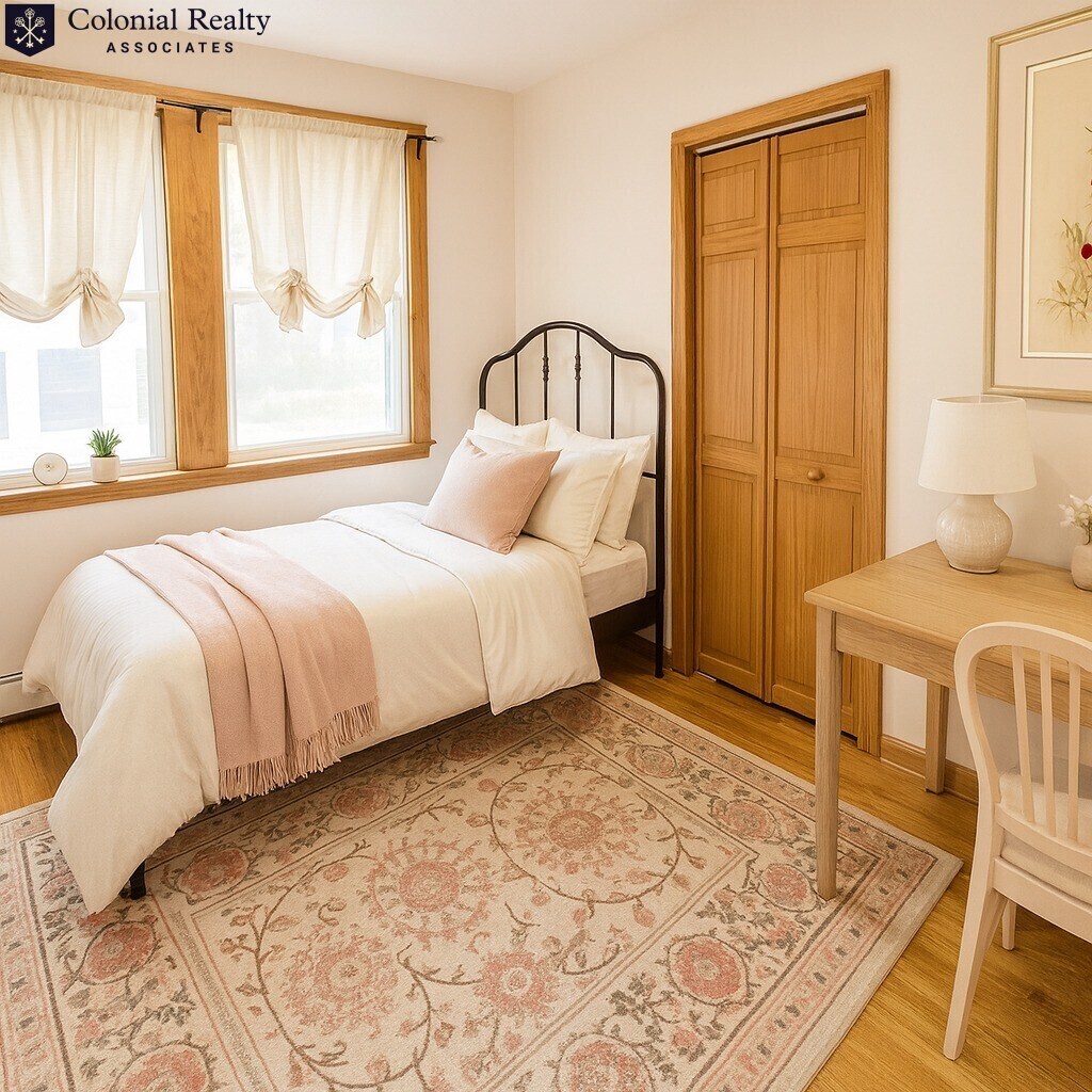 Building Photo - 25 Gibbs St