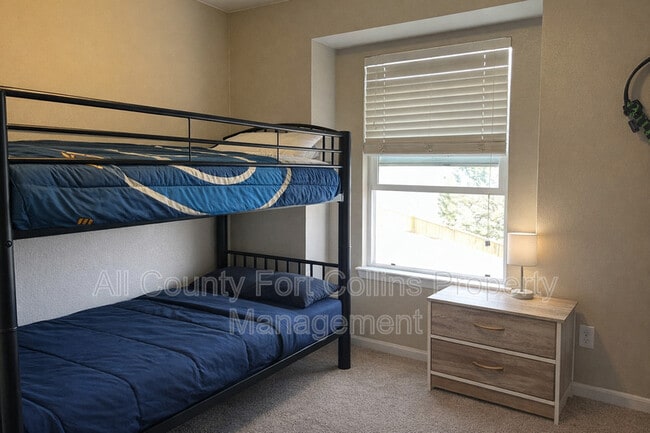 Building Photo - 1659 Chelmsford Ct