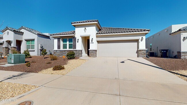 Primary Photo - 13725 Olney Ave