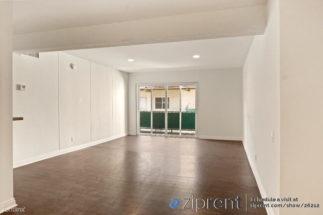 Building Photo - 2 br, 2 bath Condo - 5460 White Oak Ave, E...