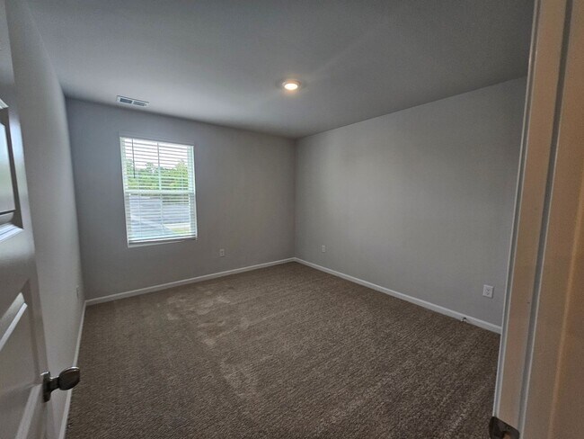 Building Photo - New 5 Bedroom/ 2.5 Bath Home