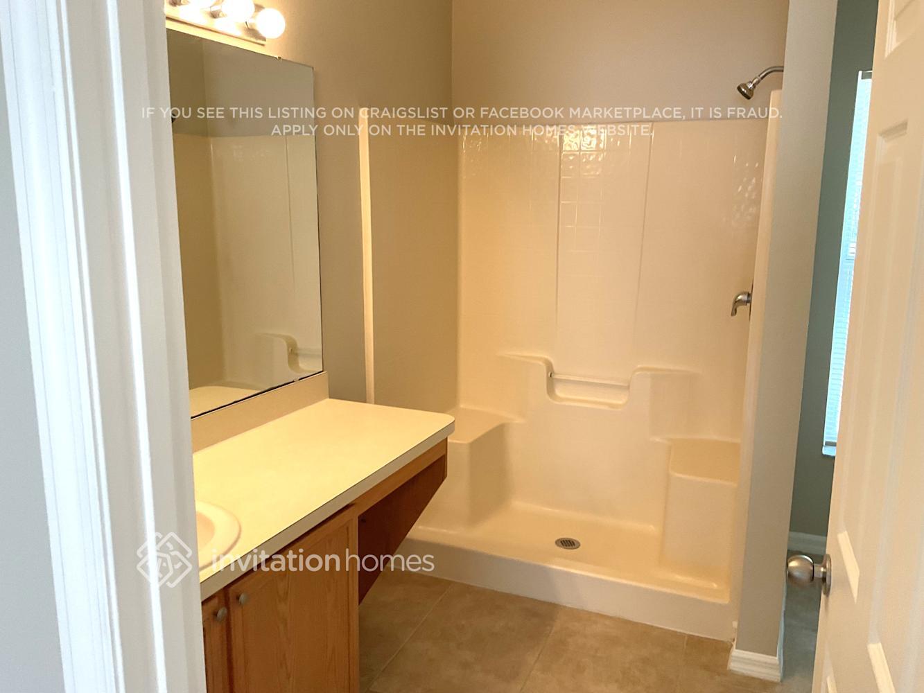 Building Photo - 761 Dromedary Dr