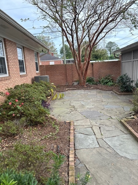 Building Photo - 535 E 52nd St