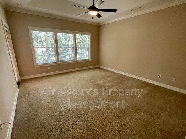 Building Photo - 979 Watersview Dr