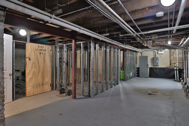 Building Photo - 1500 N Rockwell St