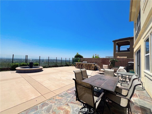 Building Photo - 2408 E Kern River Ln