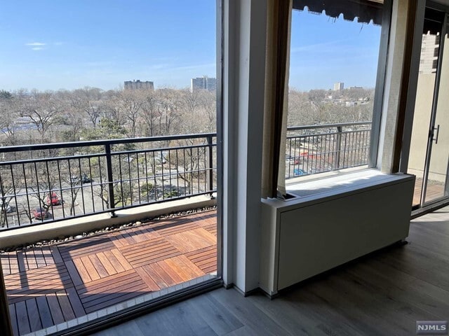 Building Photo - 1 Horizon Rd