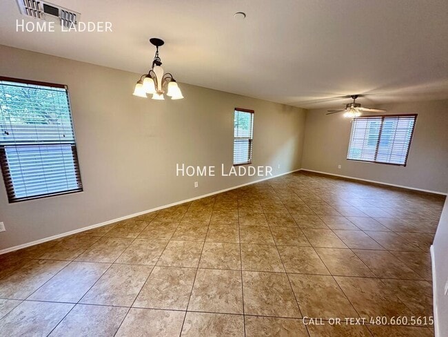 Building Photo - 2223 S Buckaroo Trail