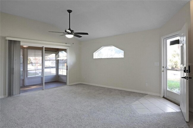 Building Photo - 5622 King James Ave