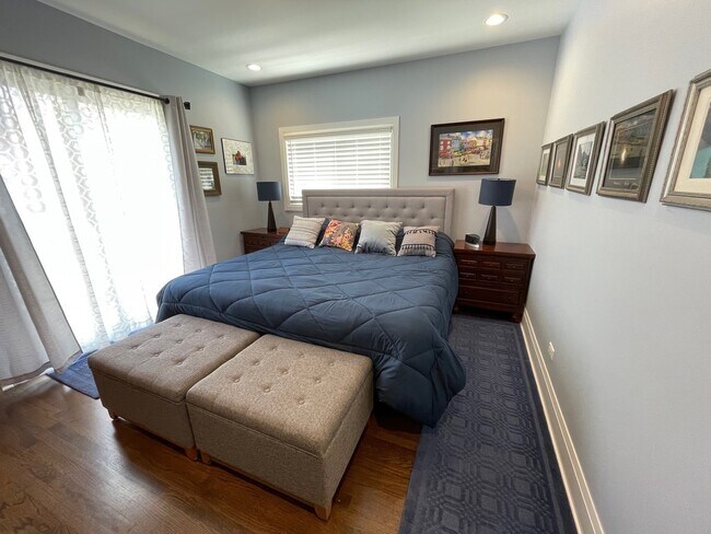 Building Photo - 433 Wisconsin Ave