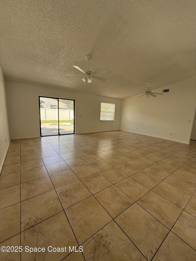 Building Photo - 4900 Volusia Ave