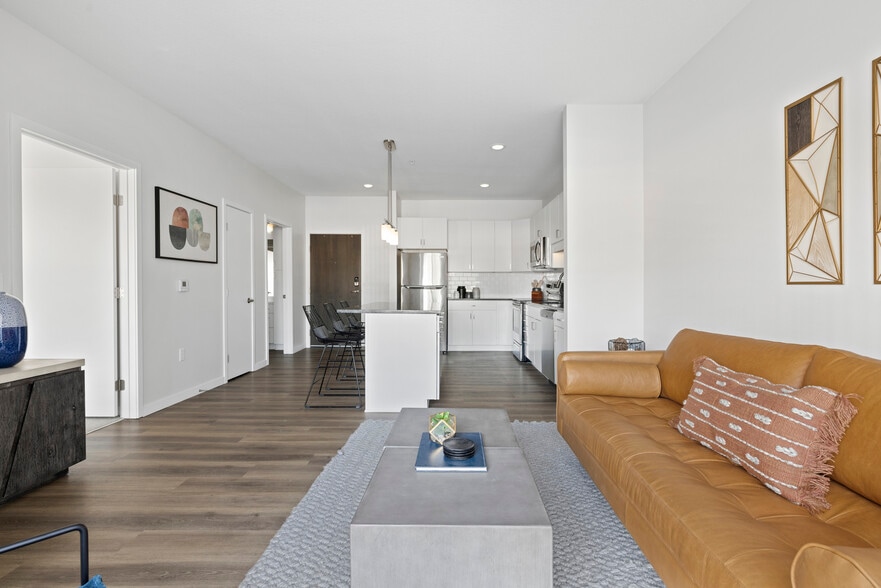 Building Photo - Axle Apartments