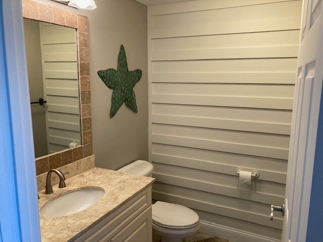 Building Photo - 60 Surfview Dr