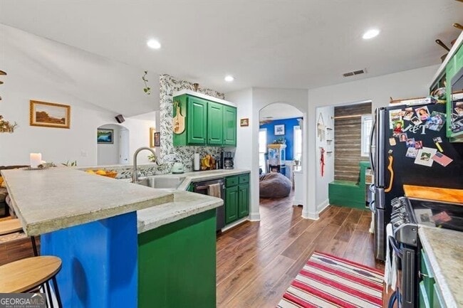 Building Photo - 520 Bryson Trail