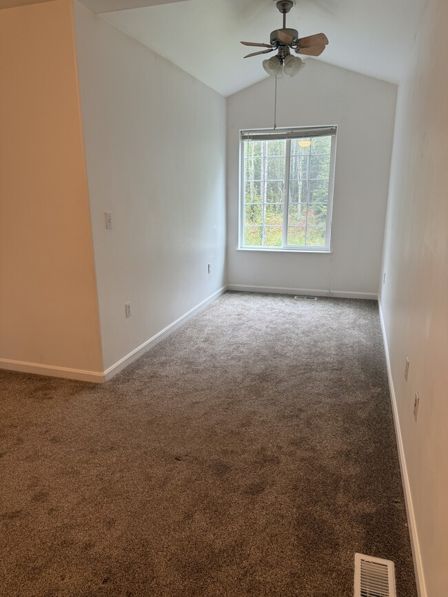 Building Photo - 4674 Mainsail Ave