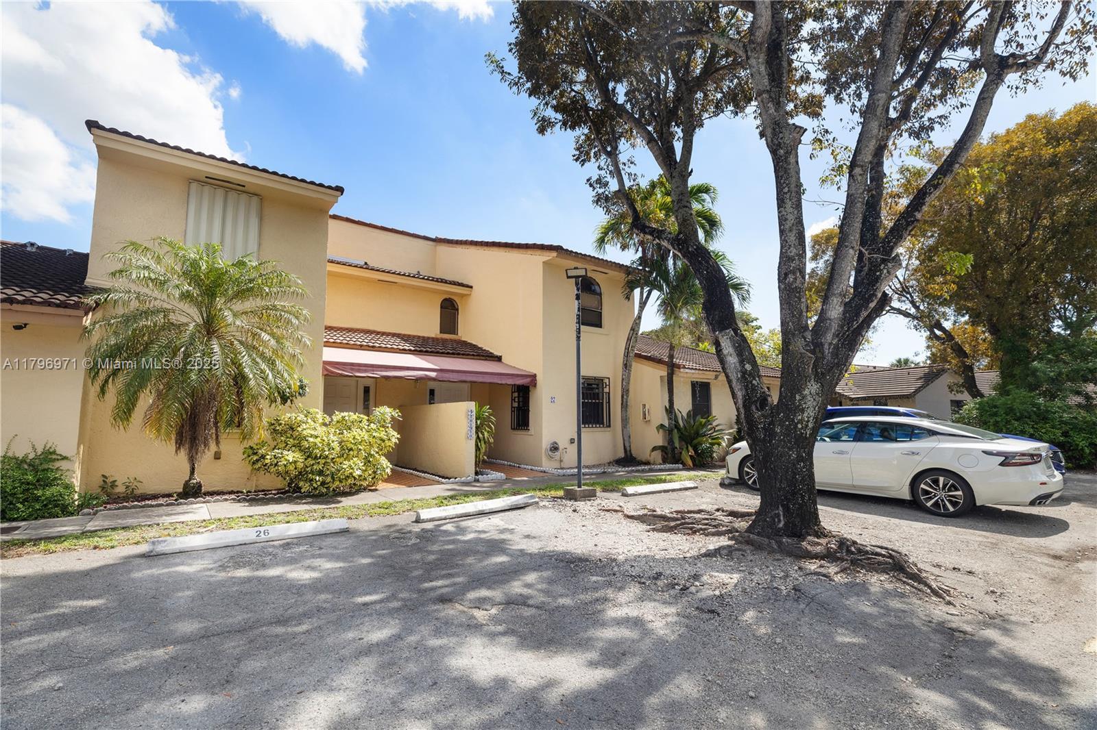 Building Photo - 2090 SW 122nd Ave