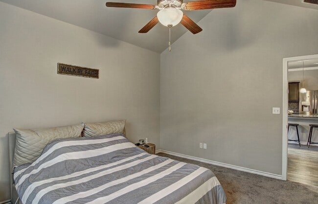 Building Photo - 2206 Oso Bay Preserve Dr