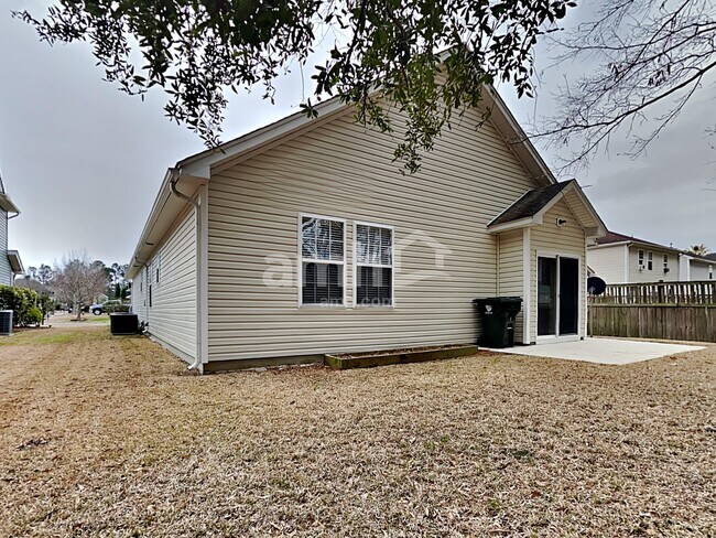 Building Photo - 248 Woodbrook Way