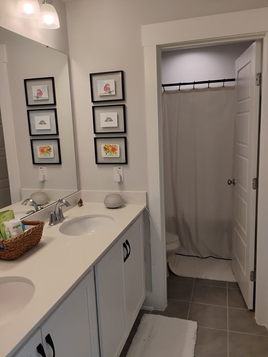 Building Photo - 353 Wash Holw Dr