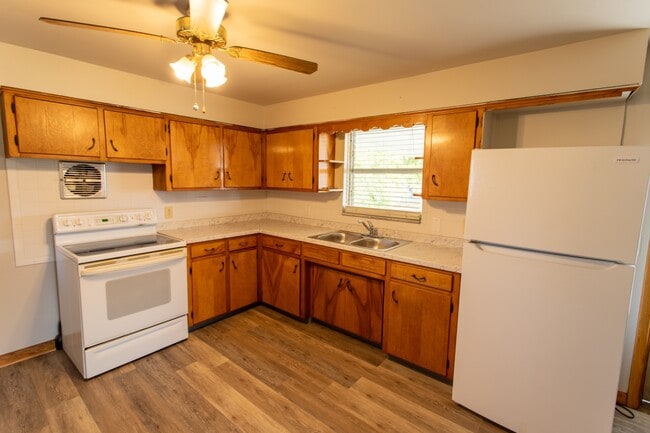 Building Photo - 1722 Washington Blvd