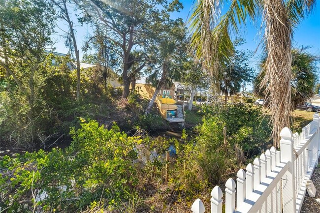 Building Photo - 503 Roberts Bay Dr