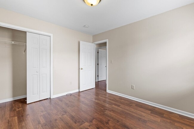 Building Photo - Kanton Ridge