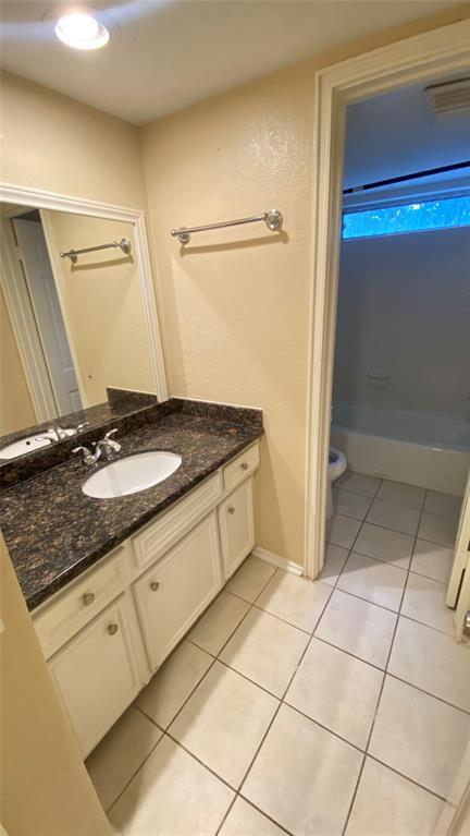 Building Photo - 4714 N Cashel Cir