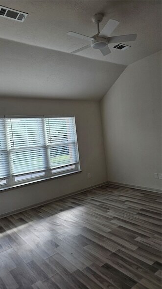 Building Photo - 23510 Stratsborough Dr