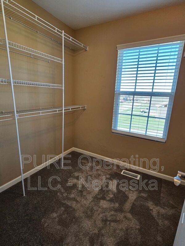 Building Photo - 20911 Cleveland St